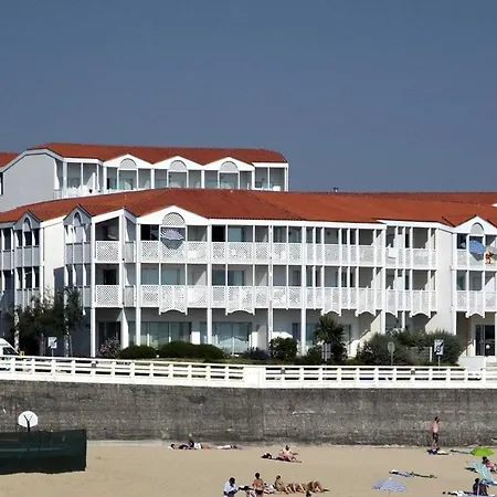 2p4 Sea/pool View Appartement
